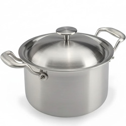 PENTOLA IN TITANIO 20 CM DIAMETRO