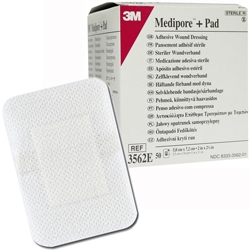 MEDICAZIONE STERILE ADESIVA MEDIPORE 3M + PAD in tnt - 5x7cm - conf.50pz