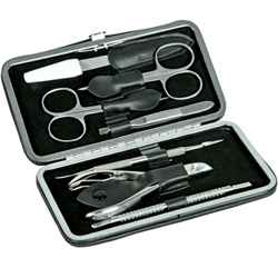 KIT MANICURE / PEDICURE IN ASTUCCIO RIGIDO - nero - 7 strumenti professionali