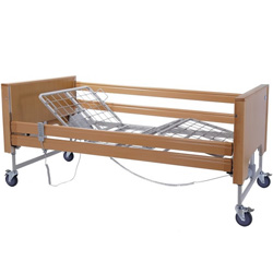 LETTO DEGENZA ELETTRICO TRENDELENBURG - 3 SNODI - rete in acciaio - portata 135kg - alt. variabile - con ruote